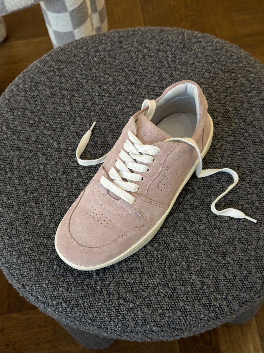 B2 - Rosa Veloursleder